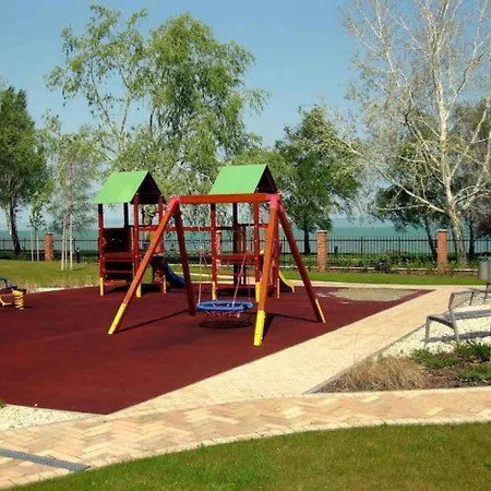 In - Balaton 54365 Apartman