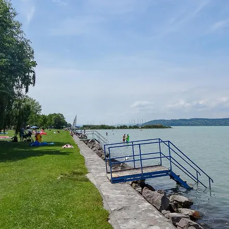 In - Balaton 54365 Apartamento
