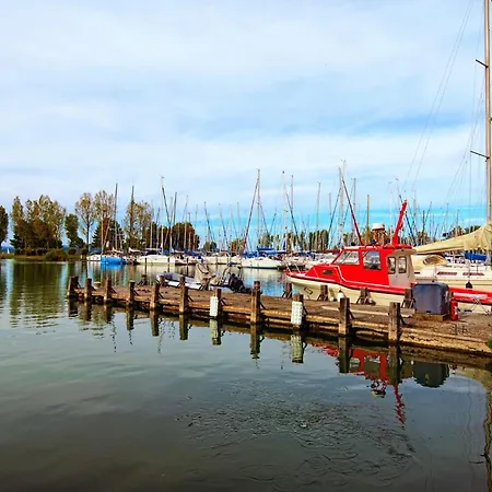 In - Balaton 54365 * Siófok