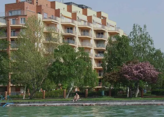 In - Balaton 54365 아파트 *